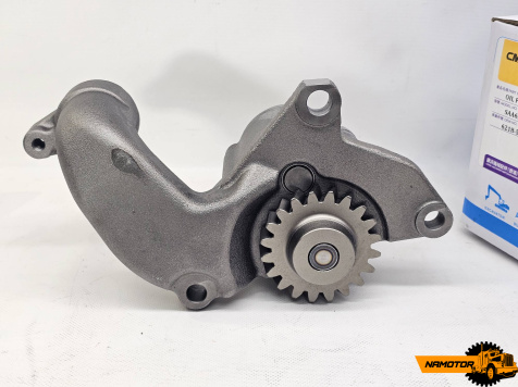 Масляный насос KOMATSU SAA6D140E-4. 6D140-3. 6218-51-2004. 6218-51-2002. 6218-51-2001. JAPAN